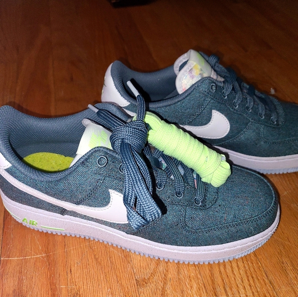 Nike Air Force 1 '07 "Recycled Canvas' Size 6.5 M